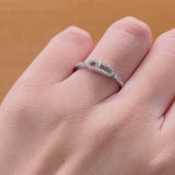 ANEL COM DIAMANTES LAELIA