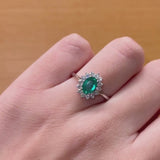 ANILLO ESMERALDA Y DIAMANTES DIANE II