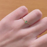 ANEL COM ESMERALDA PAULE