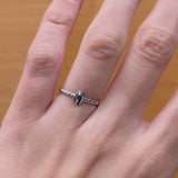 ANEL DE BOLINHAS COM DIAMANTE NONA